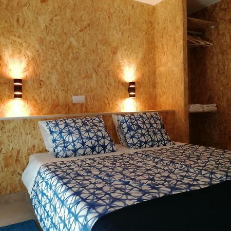 Ocean's 7 - Lagos Guest House Exterior foto